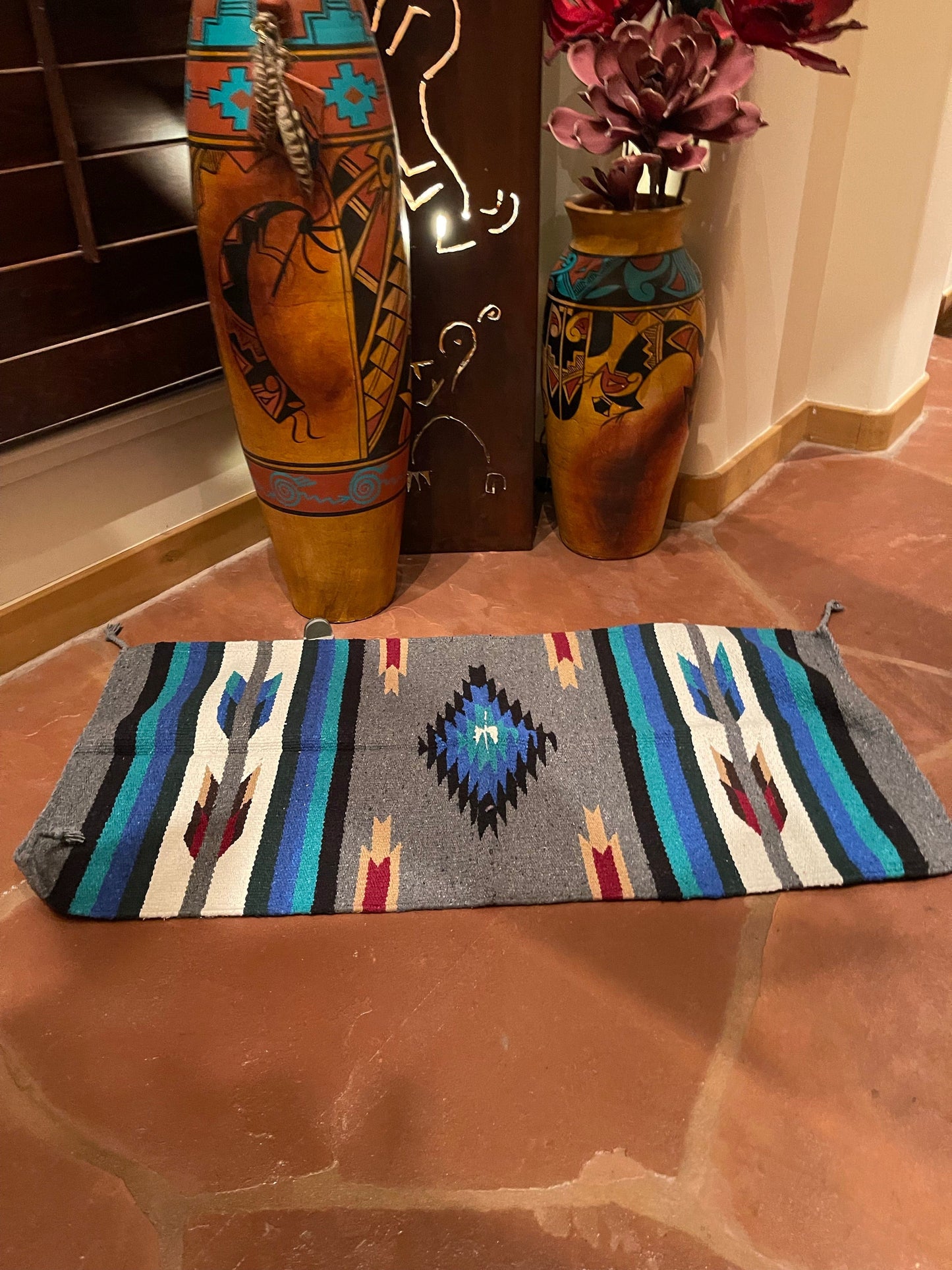 Southwest Azteca accent rug 40”-20”