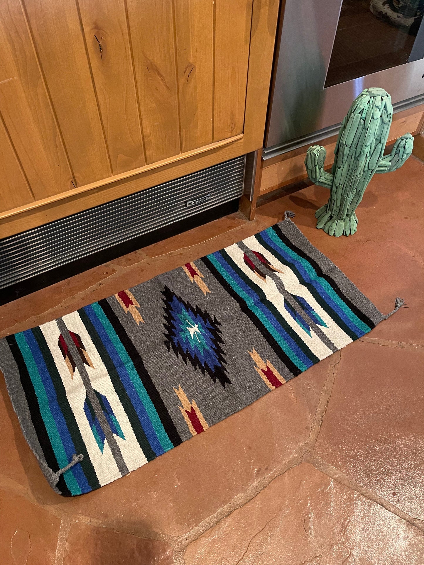 Southwest Azteca accent rug 40”-20”