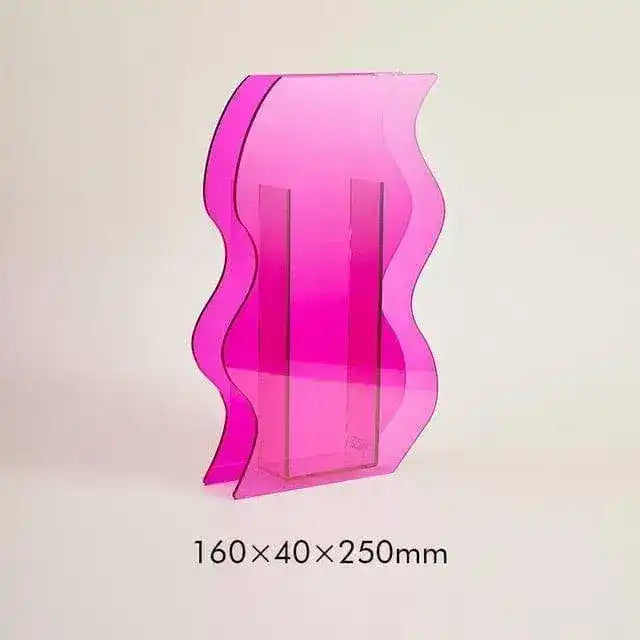 Art Deco Acrylic Vase - MAIA HOMES
